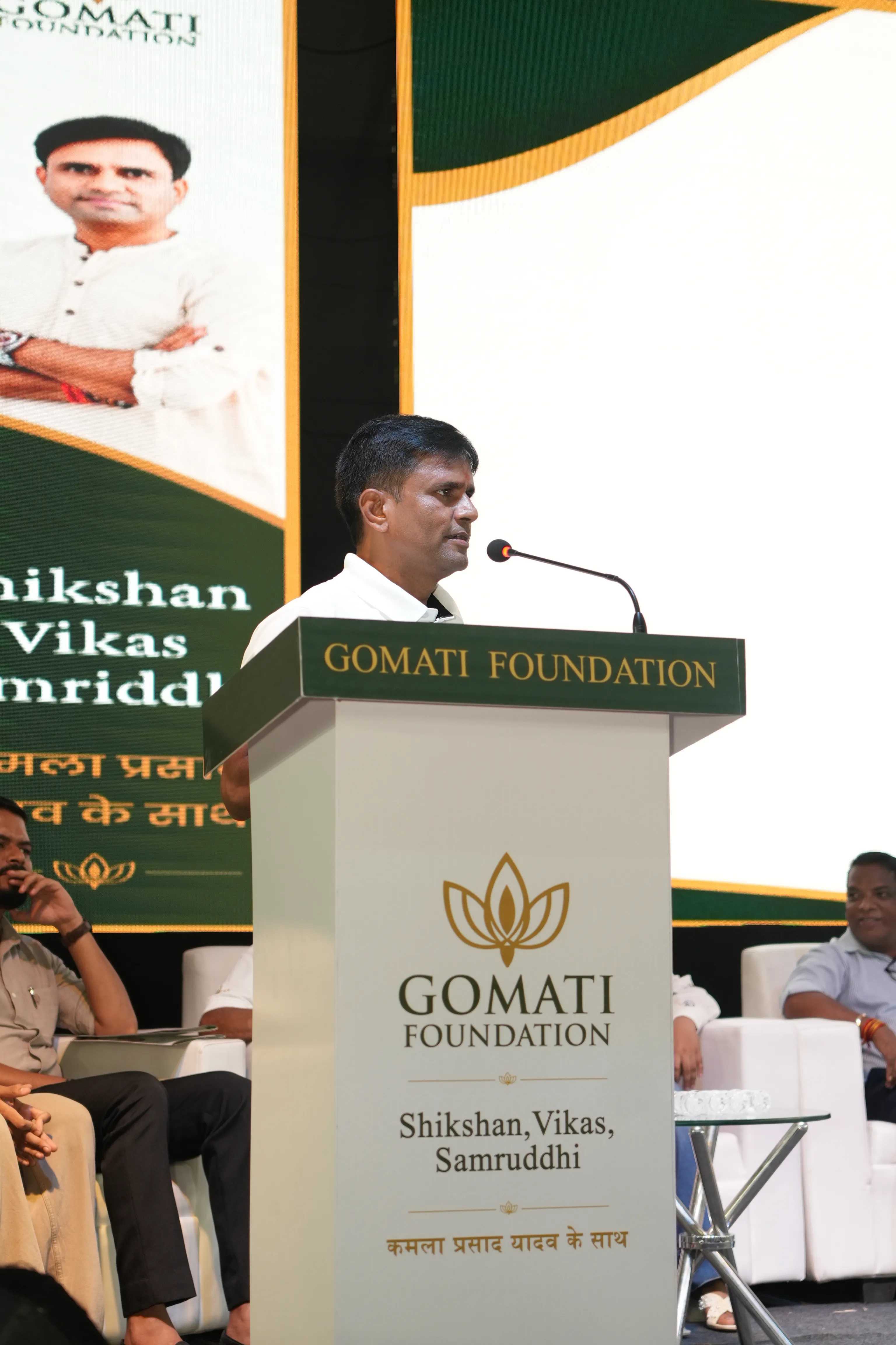 Kamla Prasad Yadav Sir Delivering Inspirational Speech at Education and Community Development Event