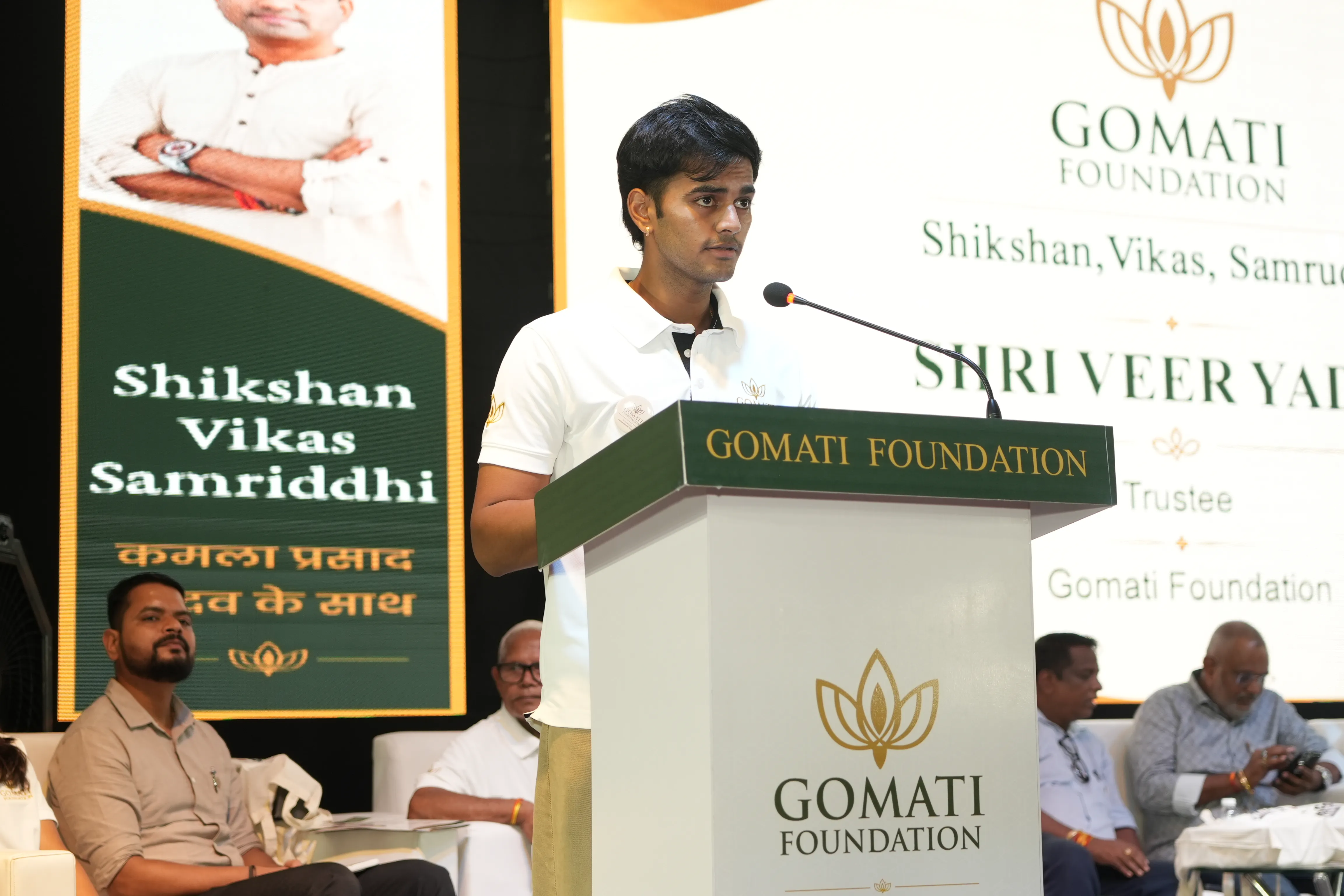 Veer Kamla Yadav Addressing Audience During Educational and Community Development Event